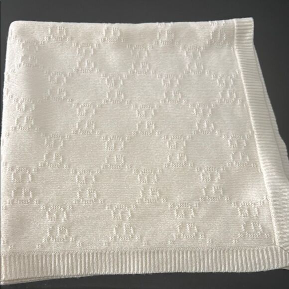 Baby unisex Gucci Cream Monogram baby blanket 80x80 off white color - Picture 2 of 5